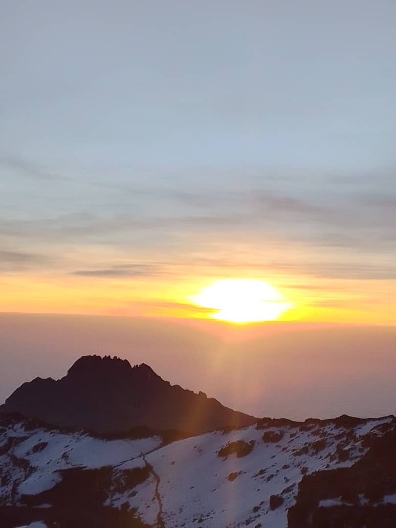 Best Time to Climb Kilimanjaro: Dry Windows & Safari Combos