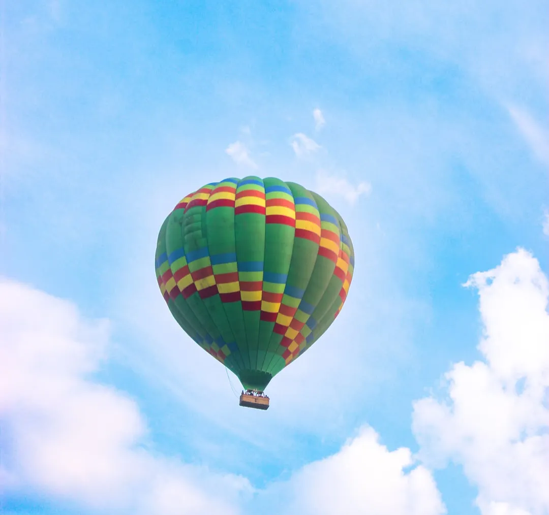 Hot-air balloon safari over the Serengeti